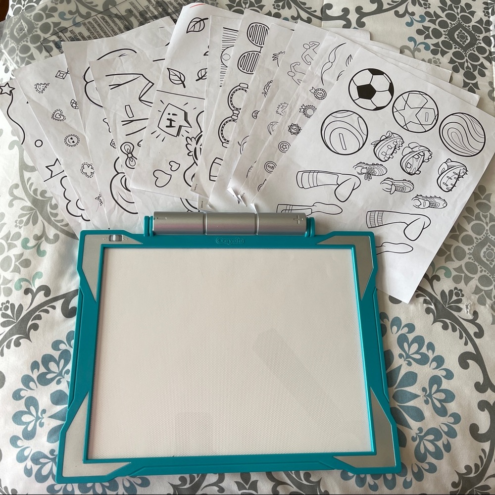 Crayola Light Up Tracing Pad